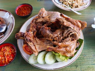 Tepi Tjampuhan