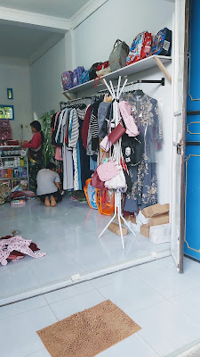 Three Store