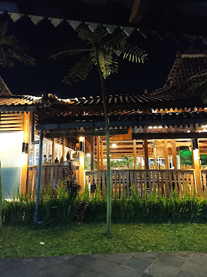 Tlasa Svarna Resto Cafe & Pool