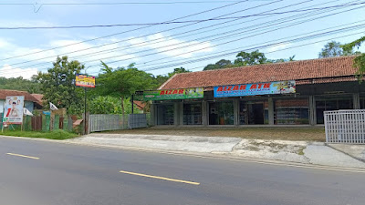 Toko AIZAR Alat Tulis Kantor (ATK) Kebarongan, Kemranjen, Banyumas