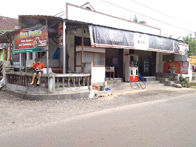 Toko Alna Dan Sate Dua Putera