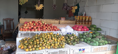 Toko Aneka Buah Bu Har