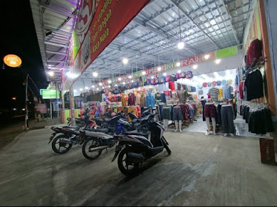 Toko Baju Sang Surya, Grosir dan eceran
