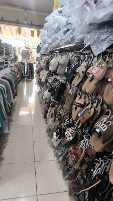 Toko Baju Serba 35 Tiga Putri