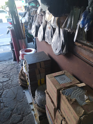 Toko Besi Naga Mas