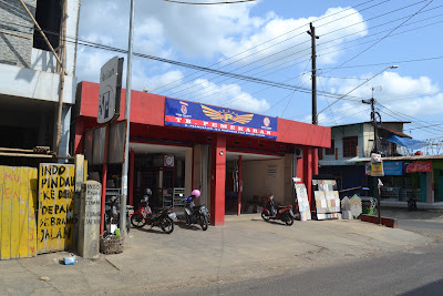Toko Besi Pemekaran