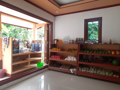 Toko Buah Kharisma