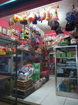 toko cahaya toys