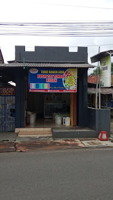 Toko Cat Kiloan Raben Jaya