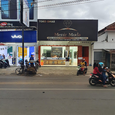 Toko Emas Menir Muda