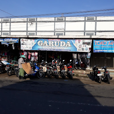 Toko Garuda Kuripan