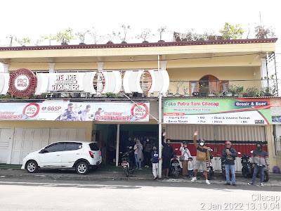 Toko Hartini