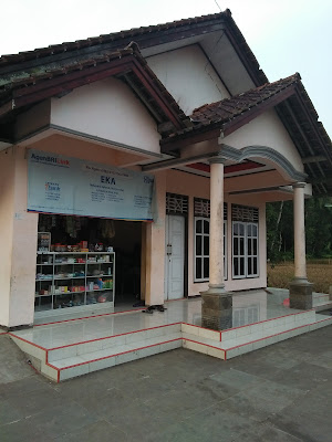 Toko Ibu Eka Wahyuni
