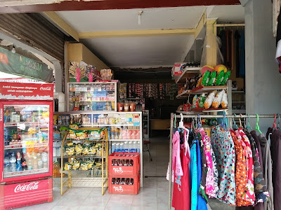 Toko Ibu Wandi Owabong