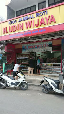 Toko Jambal Roti H.UDIN