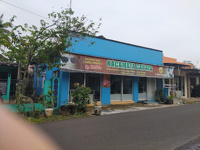 Toko Kacamata Cahaya Indah