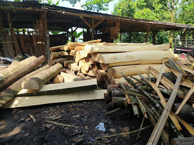 Toko Kayu Jawa Sumber Rezeki