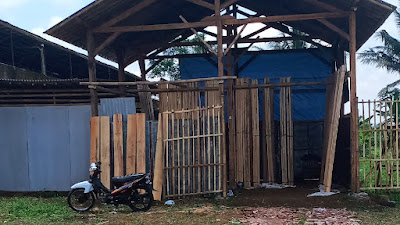 Toko kayu kebanggan