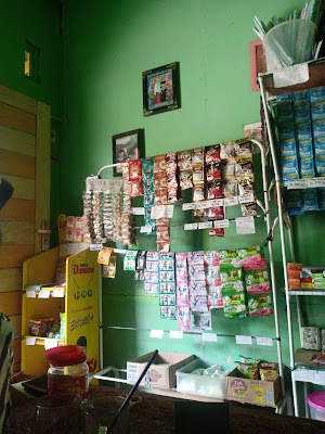 Toko kelontong lestari