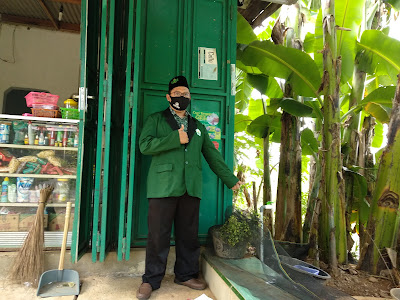 Toko klontong Musinah