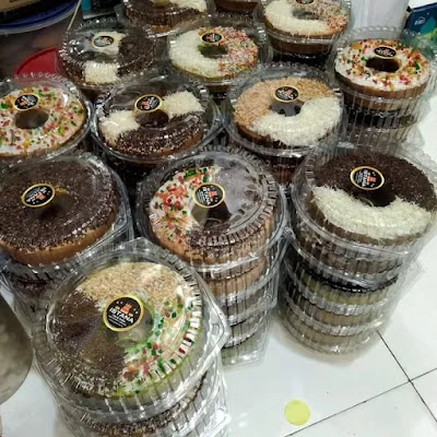 Toko Kue&Roti Chika cake&bakery (laut merah group)
