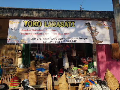 Toko Larasati