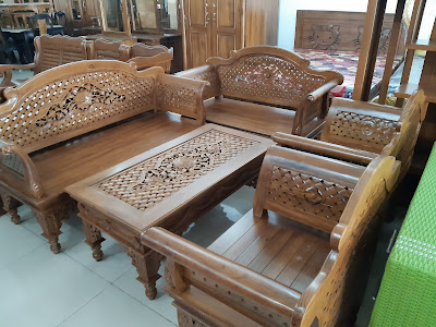 Toko Mebel Cahaya Putri