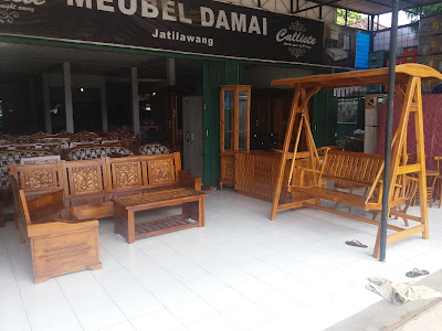 Toko Mebel Damai