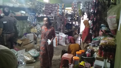 TOKO Pak Warlan