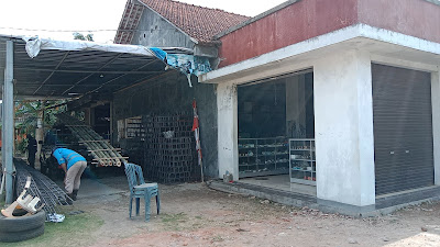 Toko pakaian pria wanita