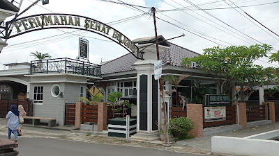 Toko Perlengkapan Haji / Umroh "Haji Toha"
