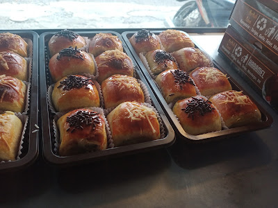 Toko roti & donat mas