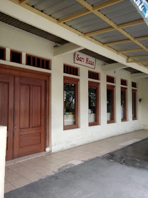 Toko Roti Sari Rasa