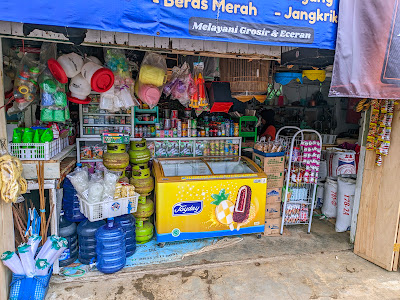 TOKO RY PAKAN