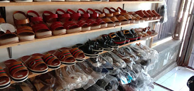 Toko Sandal & Aksesoris 354