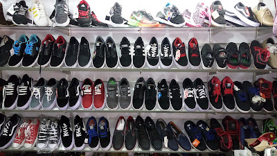 Toko Sepatu, Sandal dan Tas KEYLA