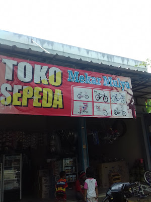 Toko Sepeda "Mekar Mulya"