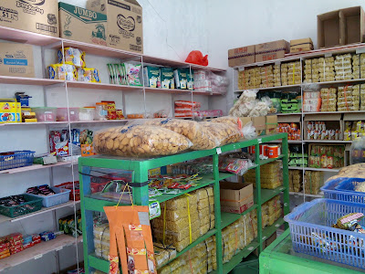 Toko WI "Warung Ibu"/ Pak Yanto
