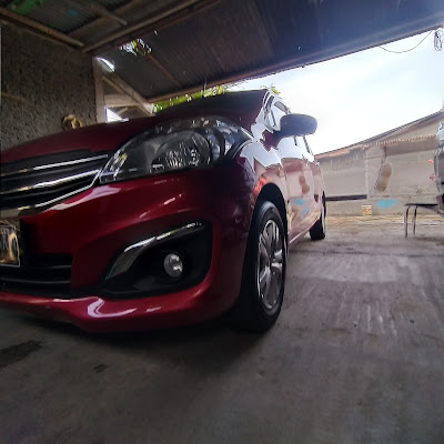 Tony salon mobil