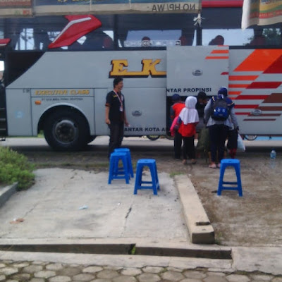 Traveling Wisata / Agen Bus