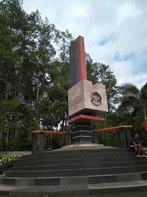 Tugu Batas Wilayah Kabupaten Banyumas