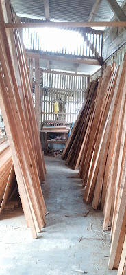 Tukang Kayu Abu Jahid