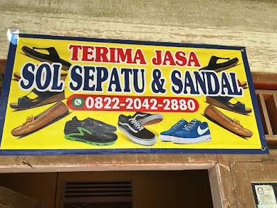 Tukang Sol Sepatu Sendal Pak Narjo