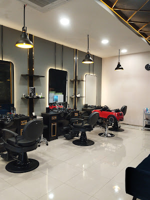 Tulip Refleksi -Salon - Barbershop Gedung Bunto's