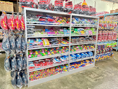 UD.RATNO TOYS