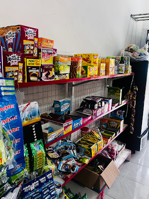 Uri Mart shop