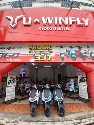 UWINFLY MARTADINATA