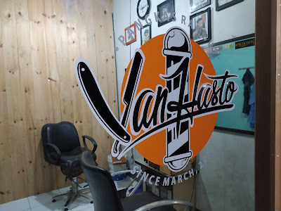 Van Hasto barberhouse