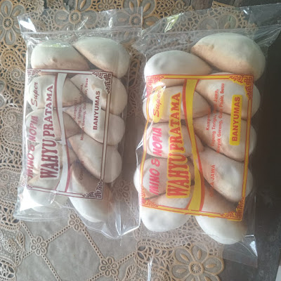 Wahyu Pratama Mino & Nopia Khas Banyumas
