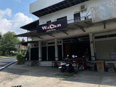 Warchan Warung Taichan